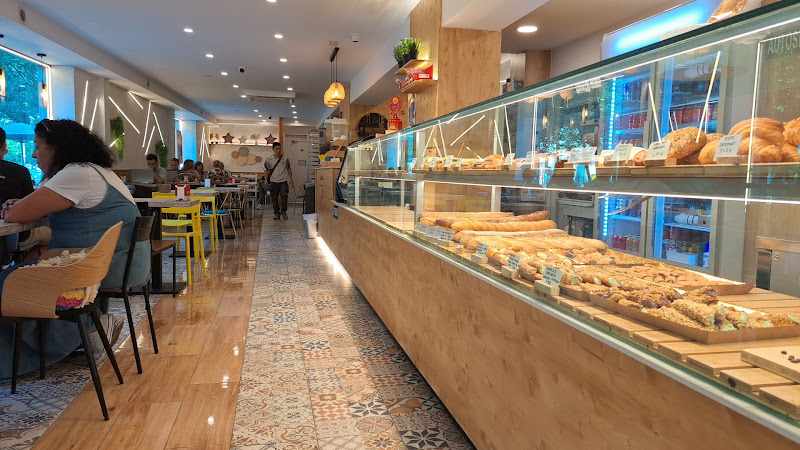 Fotografia tomada fuera de Cafecito's - Cafetería en Castelldefels, Barcelona
