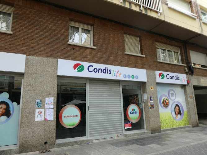 Fotografia tomada fuera de Condis - Supermercado en Castelldefels, Barcelona