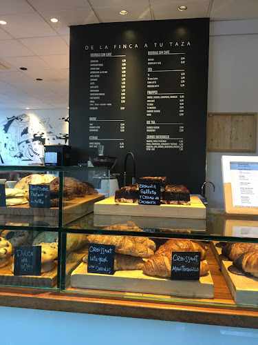 Fotografia tomada fuera de CAFÉ DE FINCA - CASTELLDEFELS - cafeterías en Castelldefels, Barcelona