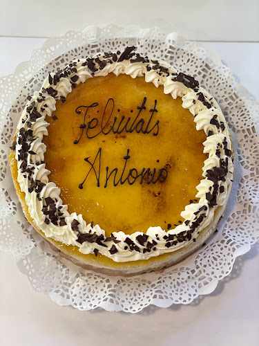 Fotografia tomada fuera de Pastelería Joan - Pastisseria en Barcelona, Barcelona