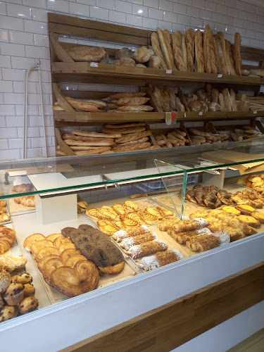 Fotografia tomada fuera de Panadería Martí Molins - Forn de pa en Barcelona, Barcelona