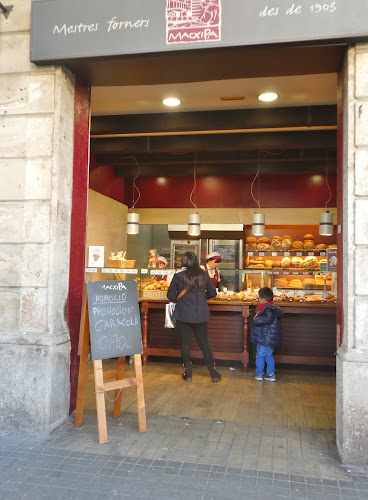 Fotografia tomada fuera de MacxiPa - Panadería en Barcelona, Barcelona