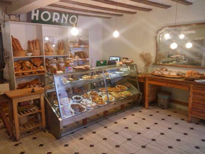 Fotografia tomada fuera de Horno Santa Madrona - Panadería en Barcelona, Barcelona