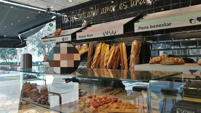 Fotografia tomada fuera de Granier Travessera de les Corts - Panadería en Barcelona, Barcelona