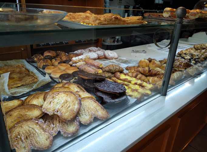 Fotografia tomada fuera de Forn d'en Pere - Forn de pa en Barcelona, Barcelona