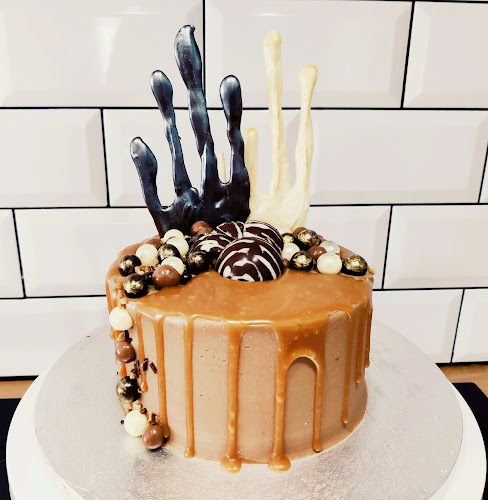 Fotografia tomada fuera de Taller del sucre pasteleria creativa pasteles personalizados - Pastelería en Cerdanyola del Vallès, Barcelona