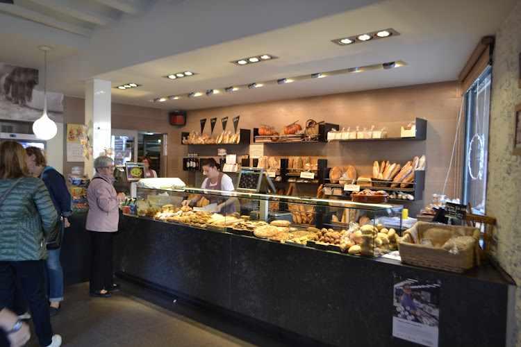 Fotografia tomada fuera de Panadería Elías - Forn de pa en Barcelona, Barcelona