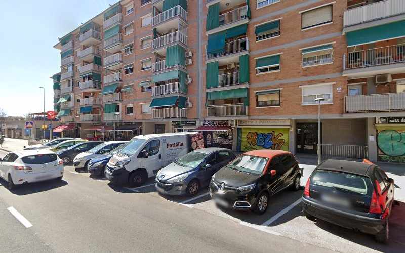 Fotografia tomada fuera de CA LA YAYA Panadería y cafetería - Panadería en Cornellà de Llobregat, Barcelona