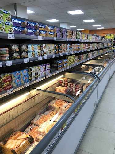 Fotografia tomada fuera de Supermercats Charter - Supermercat en Cornellà de Llobregat, Barcelona