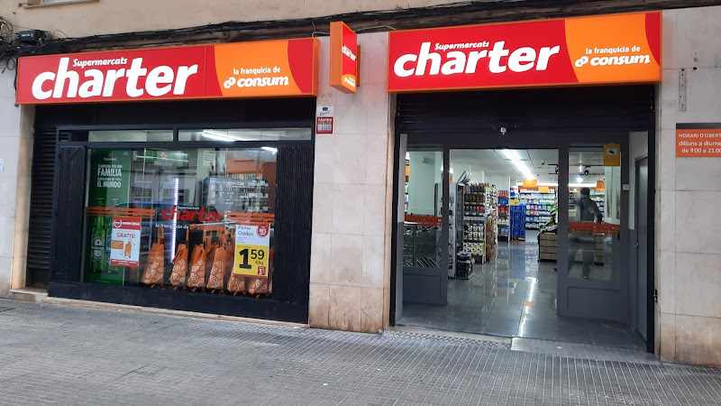 Fotografia tomada fuera de Supermercats Charter - Supermercado en Cornellà de Llobregat, Barcelona