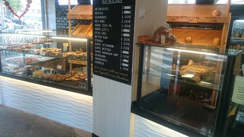 Fotografia tomada fuera de Audrey Bread & Coffe - Forn de pa en Barcelona, Barcelona