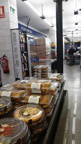 Fotografia tomada fuera de Condis el Teu Super - Supermercado en Granollers, Barcelona