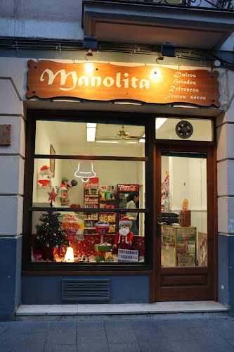 Fotografia tomada fuera de Manolita Jaca - Tienda de golosinas en Jaca, Huesca
