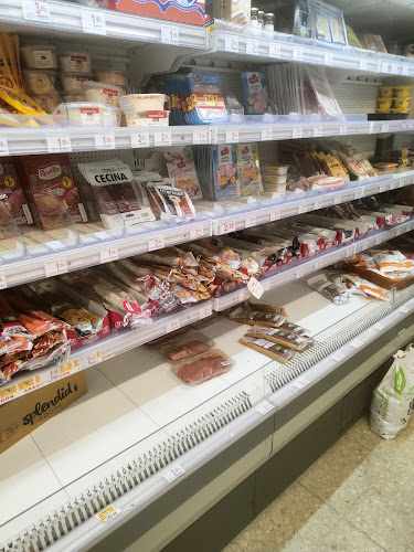 Fotografia tomada fuera de Mi Alcampo - Supermercado en Escarrilla, Huesca