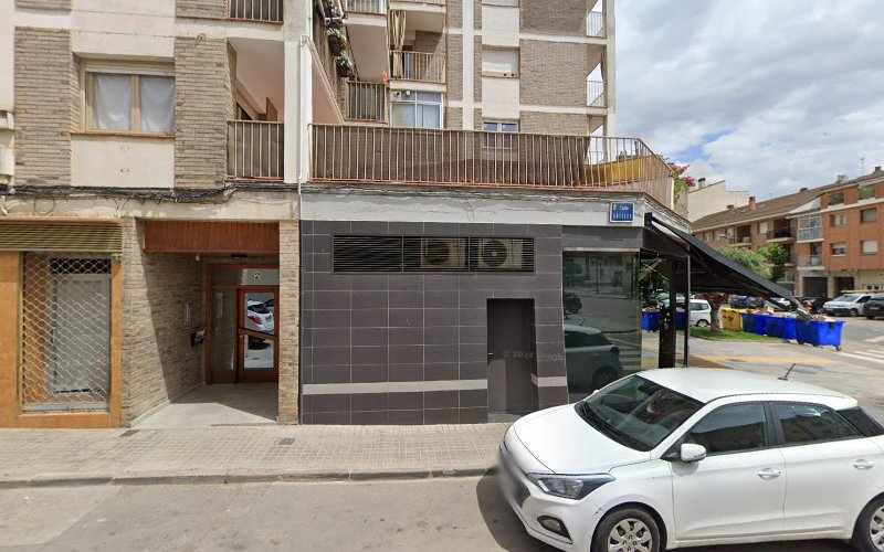 Fotografia tomada fuera de horno de julia binefar - Panadería en Binéfar, Huesca