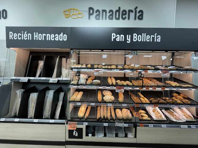 Fotografia tomada fuera de Supermercados Dia - Supermercado en Sabiñánigo, Huesca