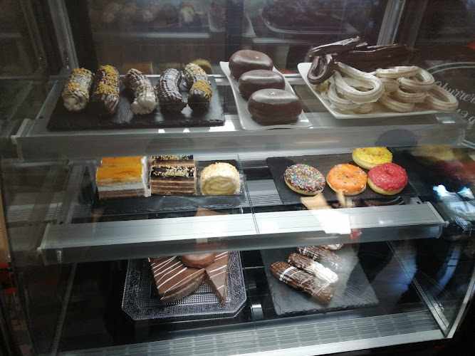 Fotografia tomada fuera de Churrería Cafetería 19 de julio. - Churrería en Bailén, Jaén