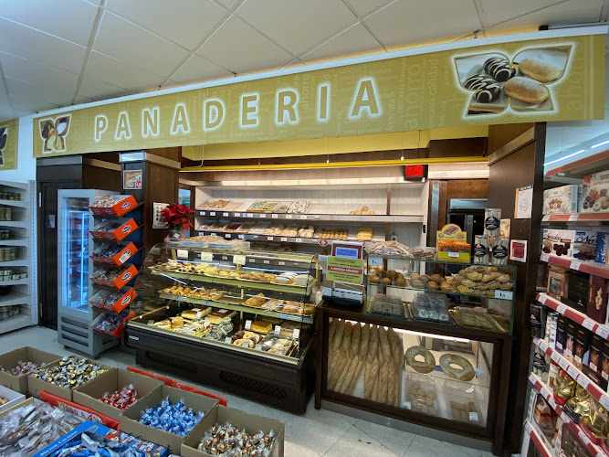 Fotografia tomada fuera de Masymas Supermercados - Supermercado en Quesada, Jaén