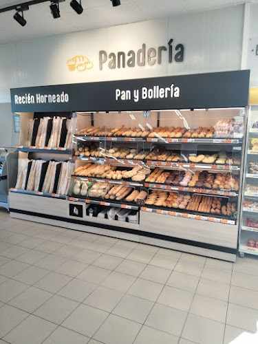 Fotografia tomada fuera de Supermercados Dia - Supermercado en Torreperogil, Jaén