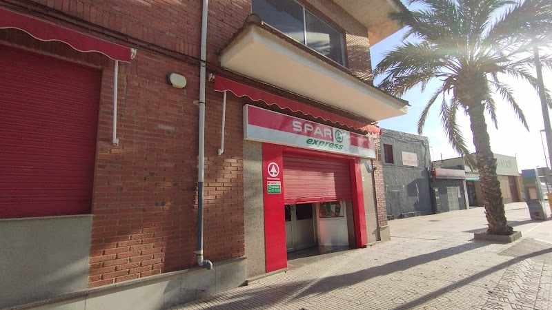 Fotografia tomada fuera de Spar Express - Supermercado en Cañada de Gallego, Murcia
