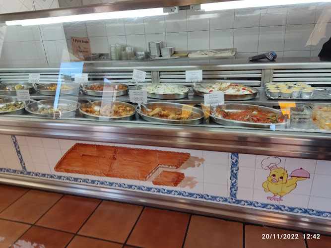 Fotografia tomada fuera de Alimentación Preparada El Dorado S.L. - restaurantes en Madrid, Madrid