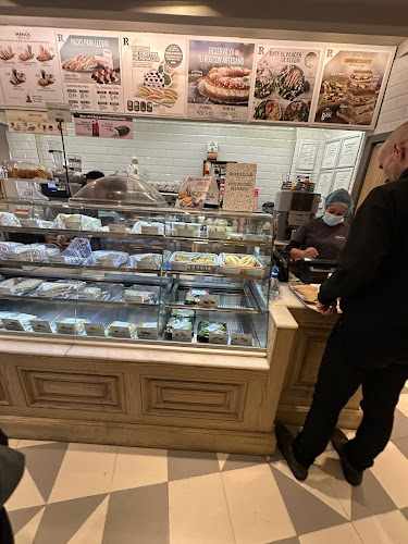 Fotografia tomada fuera de Rodilla - restaurantes en Madrid, Madrid