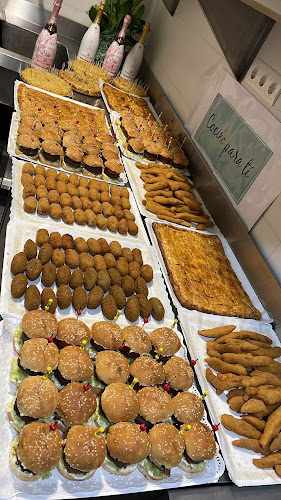 Fotografia tomada fuera de Cocino para ti - Establecimiento de comida preparada en Madrid, Madrid