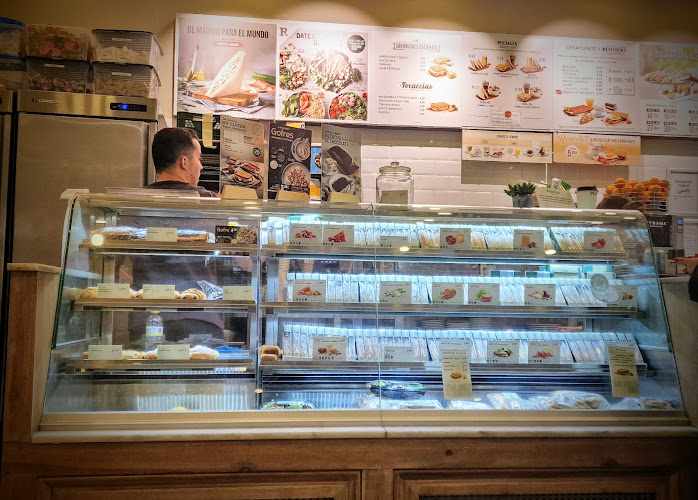 Fotografia tomada fuera de Rodilla - restaurantes en Madrid, Madrid