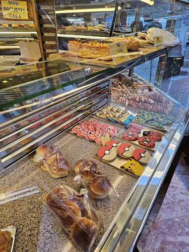 Fotografia tomada fuera de Don Pan - Panadería en Madrid, Madrid