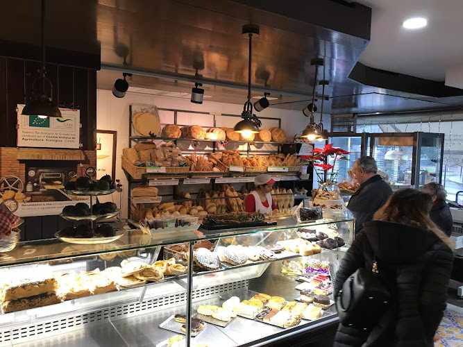Fotografia tomada fuera de Cafetería La Gracia de Dios - cafeterías en Granada, Granada