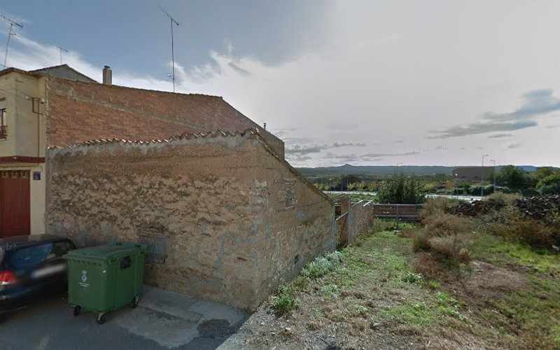Fotografia tomada fuera de Horno de Pan y Pastelería Esther L - Forn de pa en Seròs, Lérida