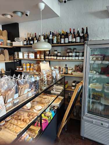 Fotografia tomada fuera de PASTISSERIA TIPED - Pastelería en Calonge, Girona