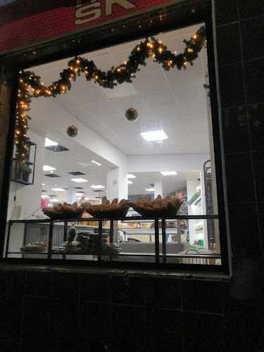 Fotografia tomada fuera de Supermercado Villaverde - Supermercado en Moya, Las Palmas