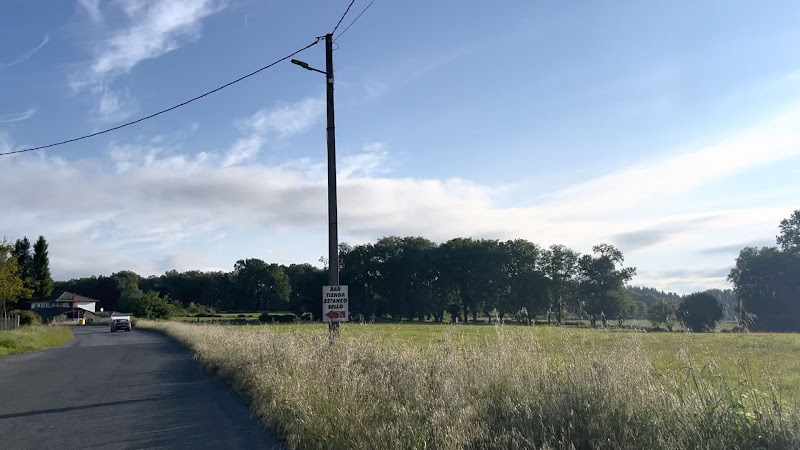 Fotografia tomada fuera de Cantina Da Serra - Tienda de alimentación en A Serra, Lugo