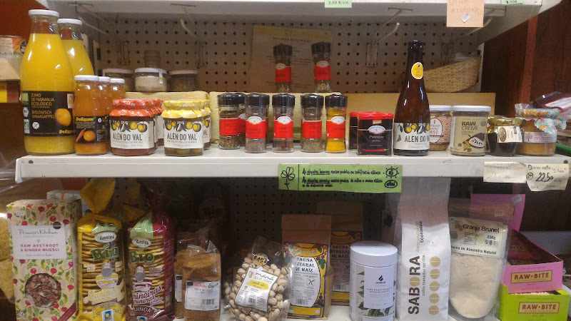 Fotografia tomada fuera de A Tenda De Jóse - Frutería en Lugo, Lugo