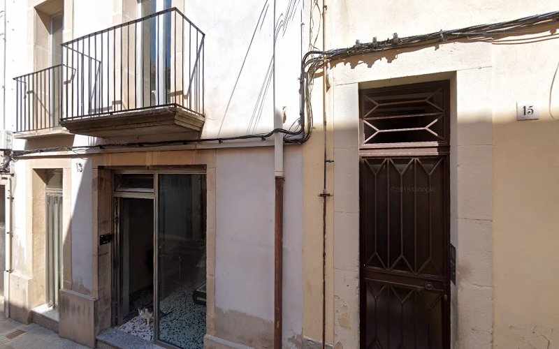 Fotografia tomada fuera de José Colomines Vilardosa - Panadería en Tàrrega, Lérida