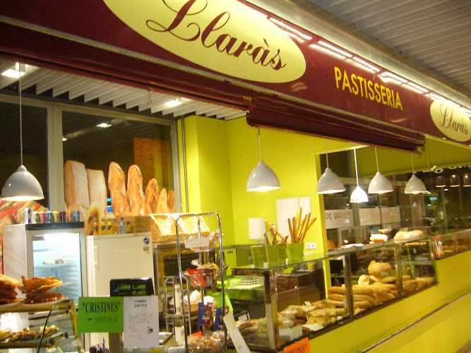 Fotografia tomada fuera de FORN I PASTISSERIA LLARÀS - Forn de pa en Lleida, Lérida