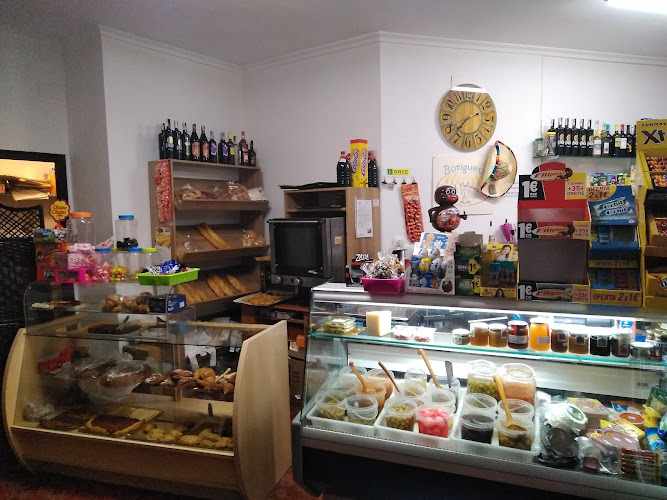 Fotografia tomada fuera de la botigueta del molinar - Tienda de alimentos naturales en Alcoi, Alicante