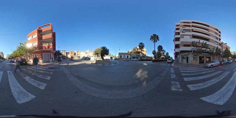 Fotografia tomada fuera de Despacho de Pan Cruasantería Avenida - Estanc en Mutxamel, Alicante