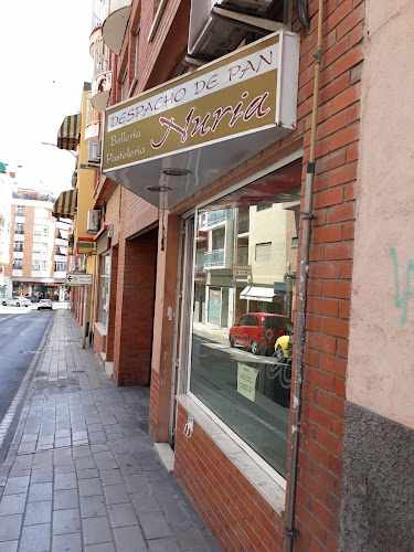 Fotografia tomada fuera de Despacho de pan Raquel - Forn de pa en Alicante, Alicante