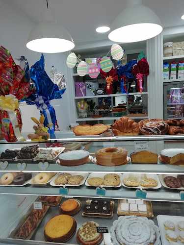 Fotografia tomada fuera de RAMIRO VARELA BECERRA S.L. - Panadería en A Laracha, A Coruña