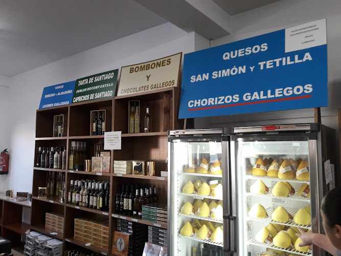 Fotografia tomada fuera de Productos Casal Cotón - Tienda de delicatessen en Santiago de Compostela, A Coruña