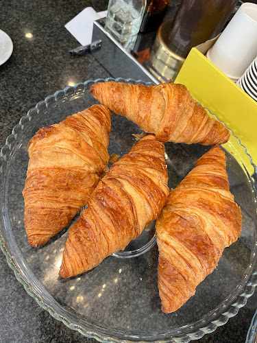 Fotografia tomada fuera de Cafetería Plaza - cafeterías en A Coruña, A Coruña