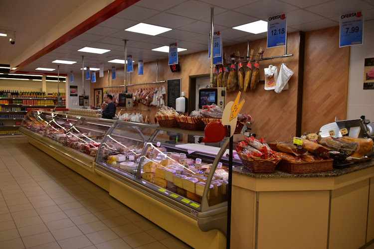 Fotografia tomada fuera de Novavenda - Supermercado Llançà - Supermercat en Llançà, Girona