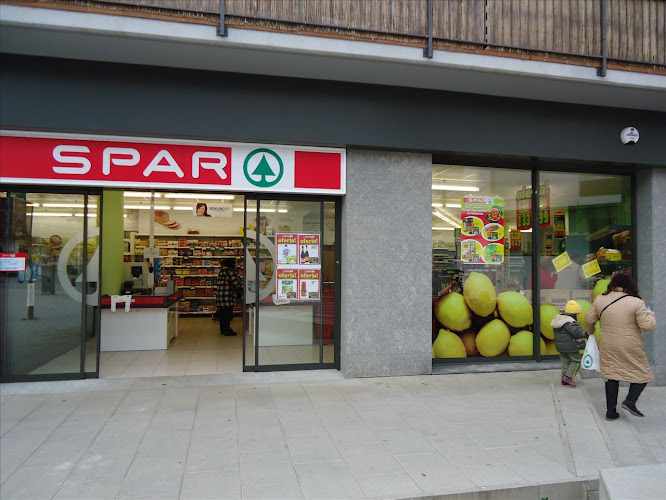 Fotografia tomada fuera de Spar Llançà - Supermercat en Llançà, Girona