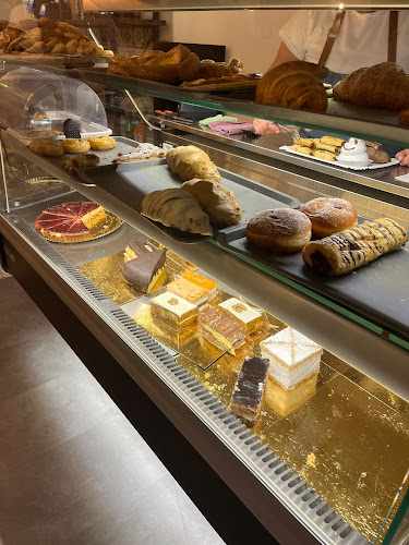 Fotografia tomada fuera de Salduba Cafetería - Cafetería en San Pedro Alcántara, Málaga