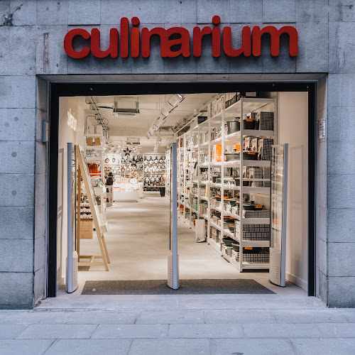 Fotografia tomada fuera de Culinarium - Botiga d'estris de cuina en Olot, Girona