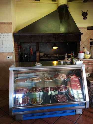 Fotografia tomada fuera de El Racó d'En Miquel - restaurantes en Pont de Molins, Girona