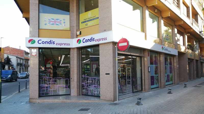Fotografia tomada fuera de Condis Express - Supermercat en Banyoles, Girona