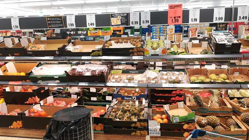 Fotografia tomada fuera de Lidl - Supermercat de preus baixos en La Garriga, Barcelona